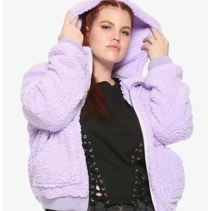 Hot Topic Lavender Fuzzy Hoodie Size 5